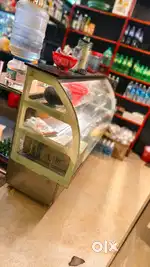 Bakery display counter (6അടി നീളം )
