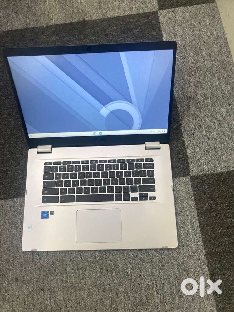 Asus chrome book /intel R/celeron/chromeOS/4gb/64SSD/with warranty&bil
