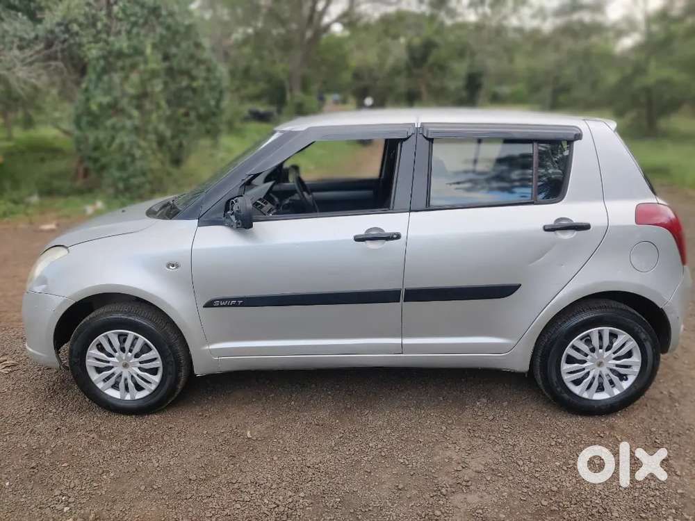 Swift vxi 2005 model