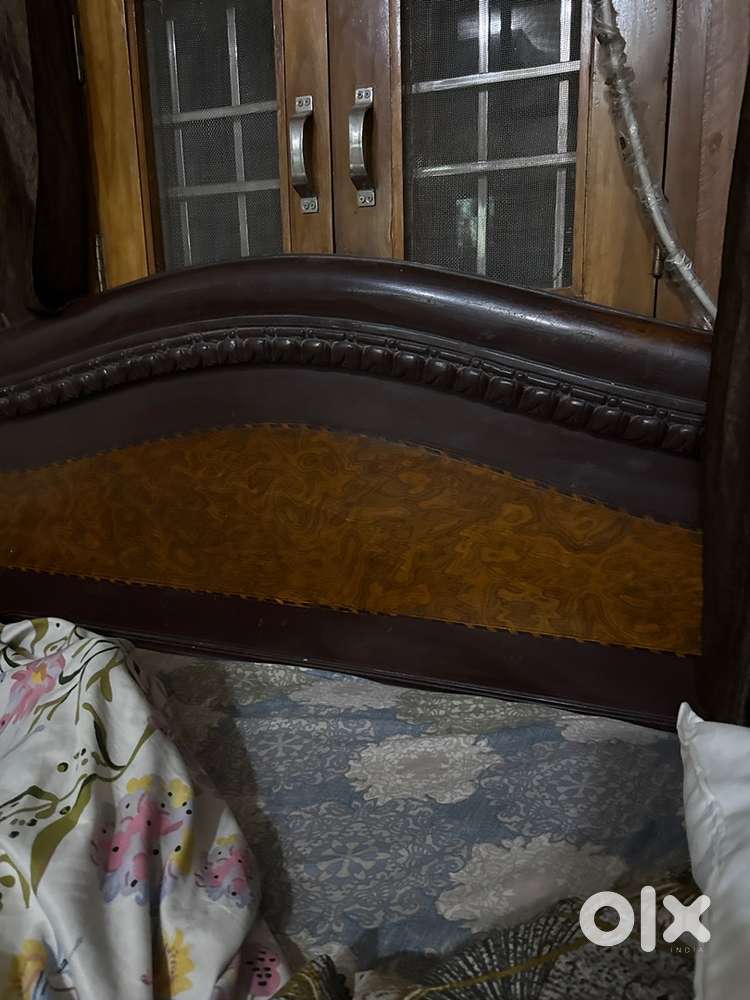 Sale double bed with matters