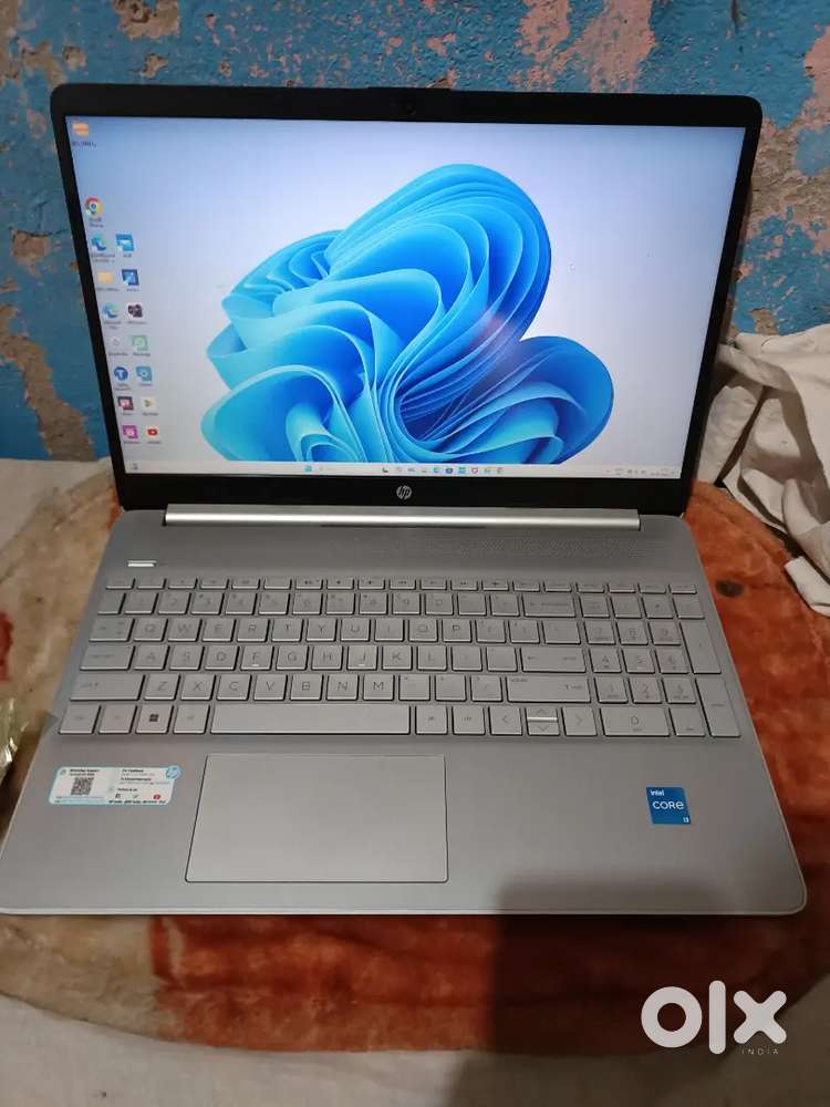 Hp leptop new condition 11gen 8ram 512 storege 15.6 inch