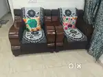 5 seater sofa with center table