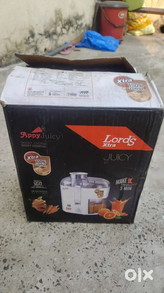 Fresh New Juicer machine with Bill & 2 year warranty
