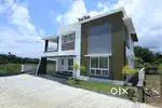 10 Cent land - Luxurious House for sale in Prime Location.