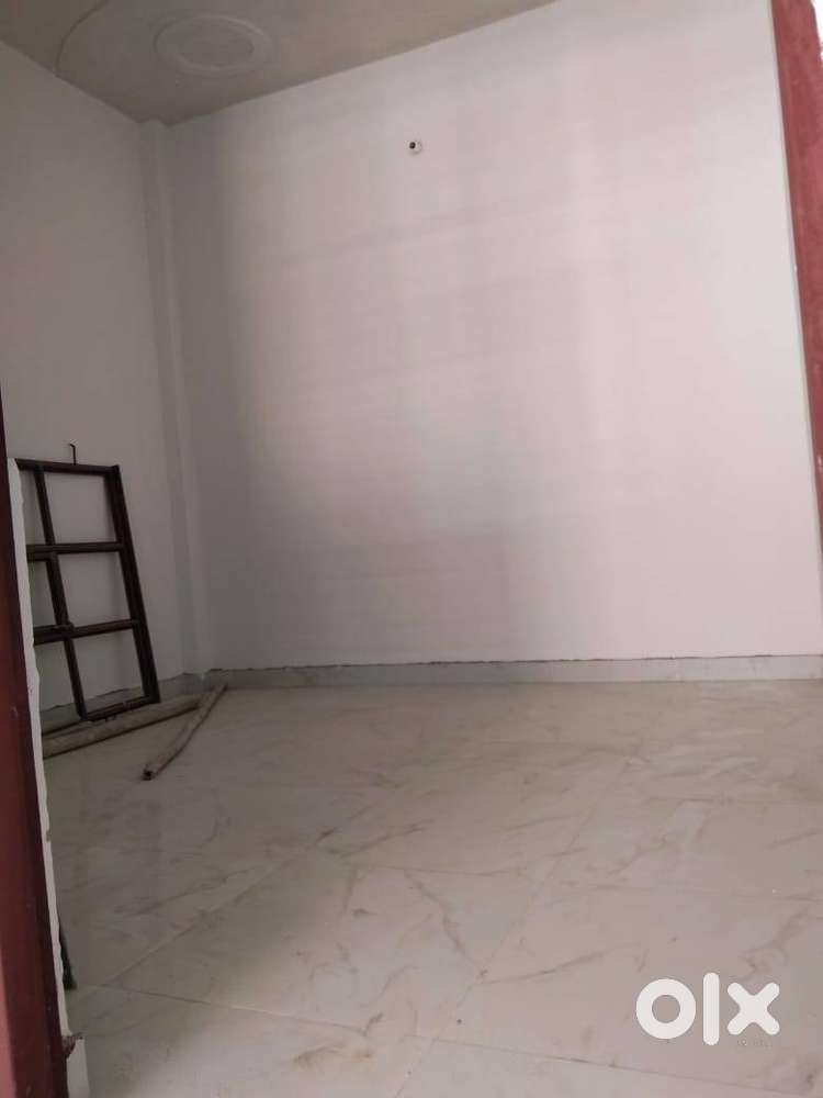 House For Sale Under 35 Lac Near Wave City Lal Kuan Ghaziabad