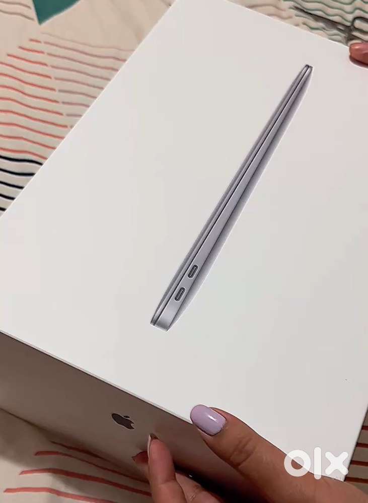 MacBook Air M1 Brand New