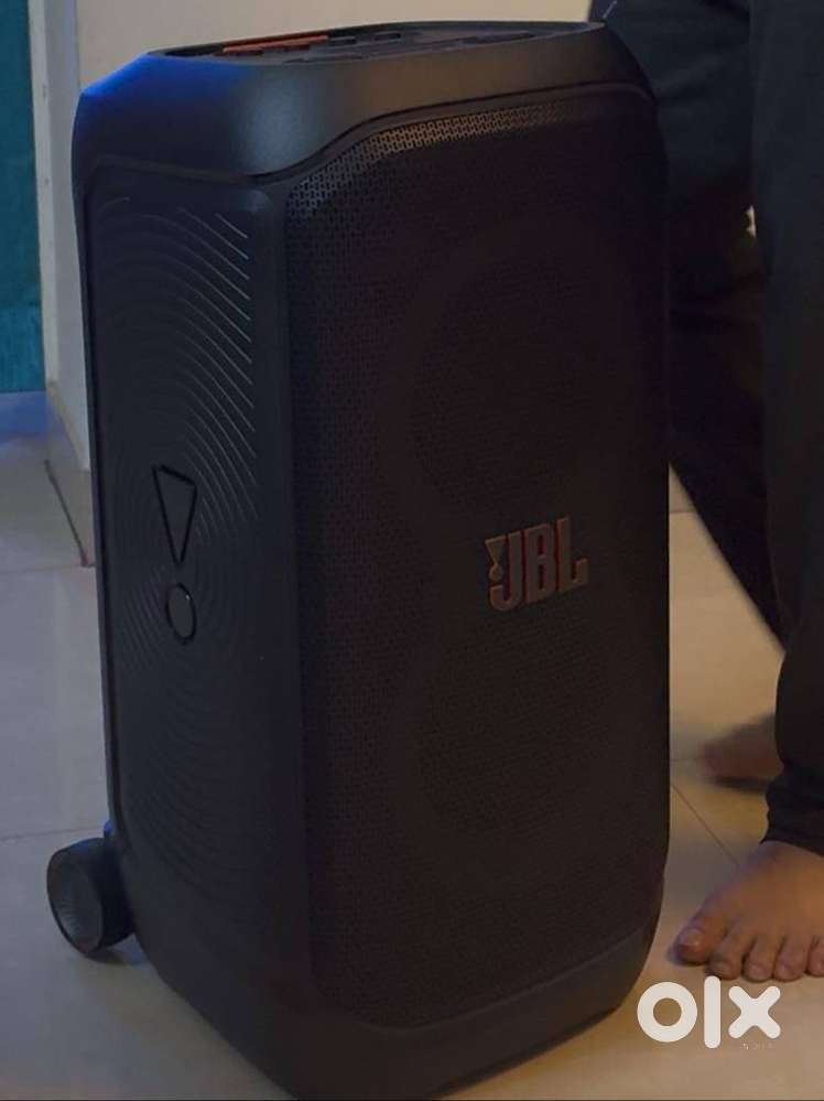 JBL 320 party box