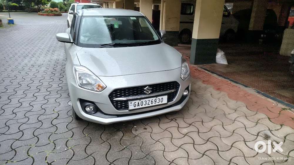 Maruti Suzuki Swift automatic 2021 Petrol 77000 Km Driven