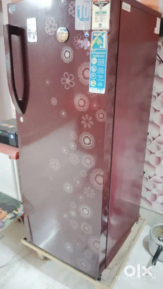 REFRIGERATOR - HAIER