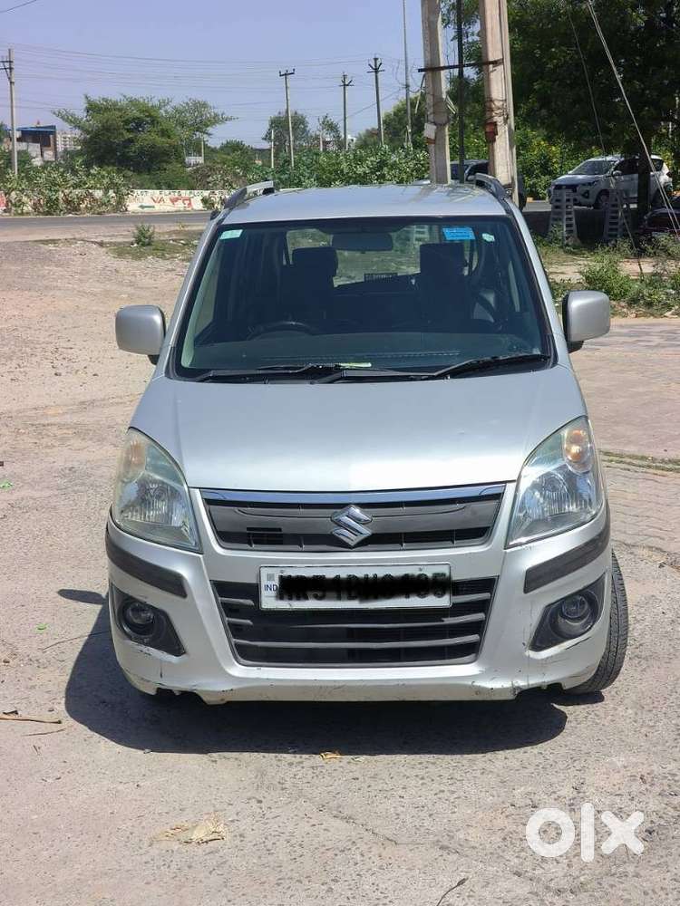 Maruti Suzuki Wagon R 1.0 VXI Plus AMT, 2016, CNG & Hybrids