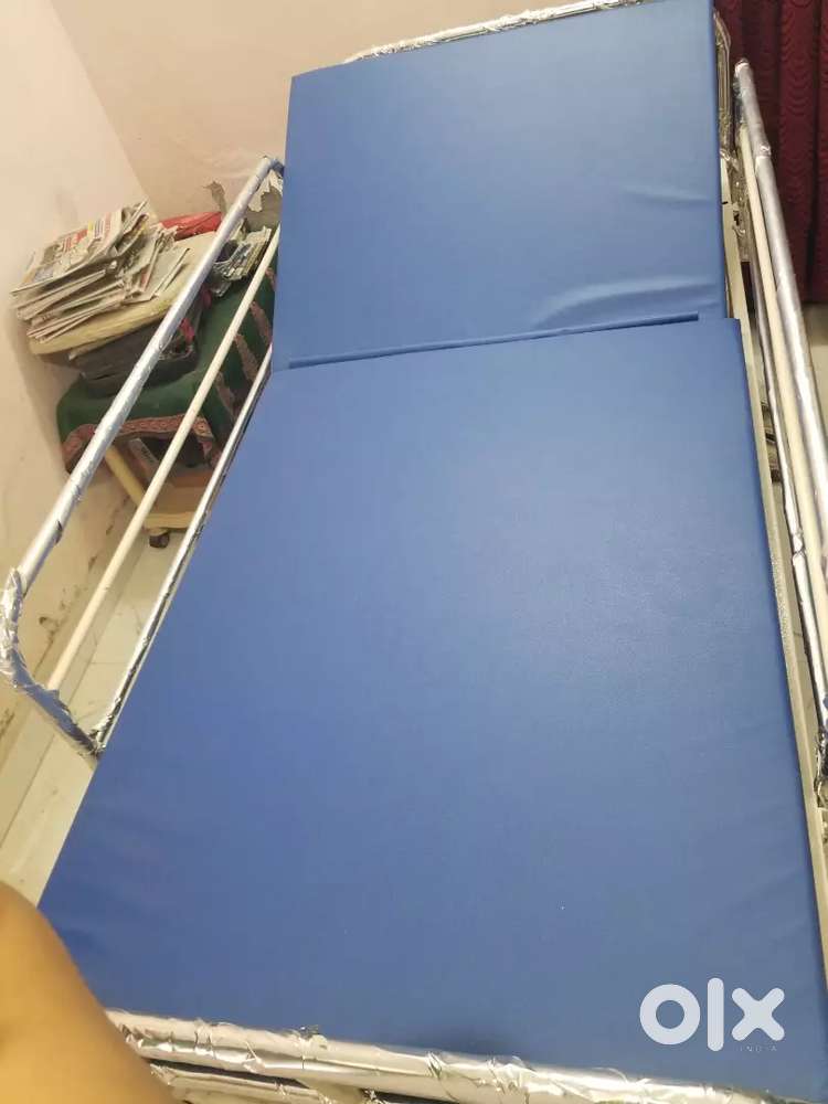 Hospital bed
