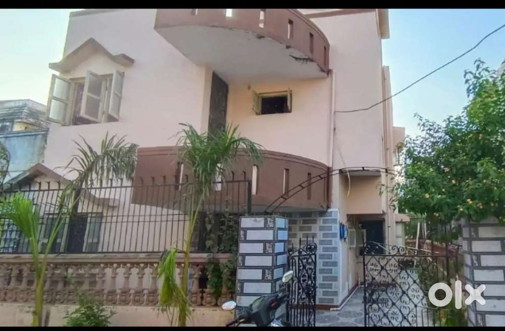 4bhk Bangla for sale covered campus ,near shantivan Abu road,
