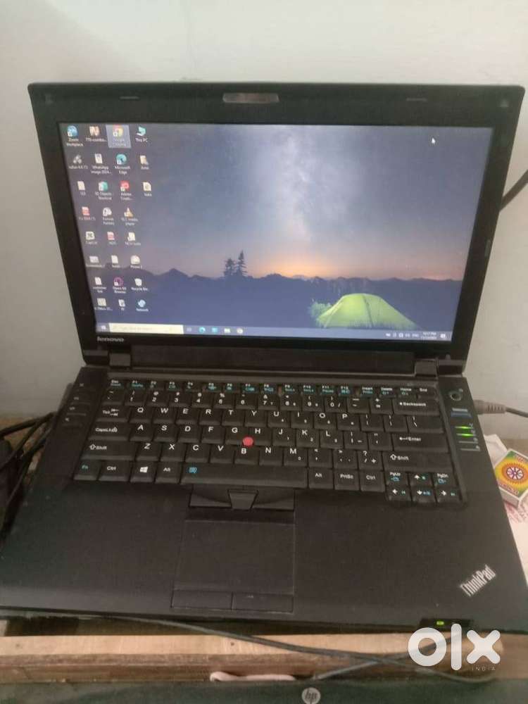Lenovo thinkpad 8 GB ram I3 processor