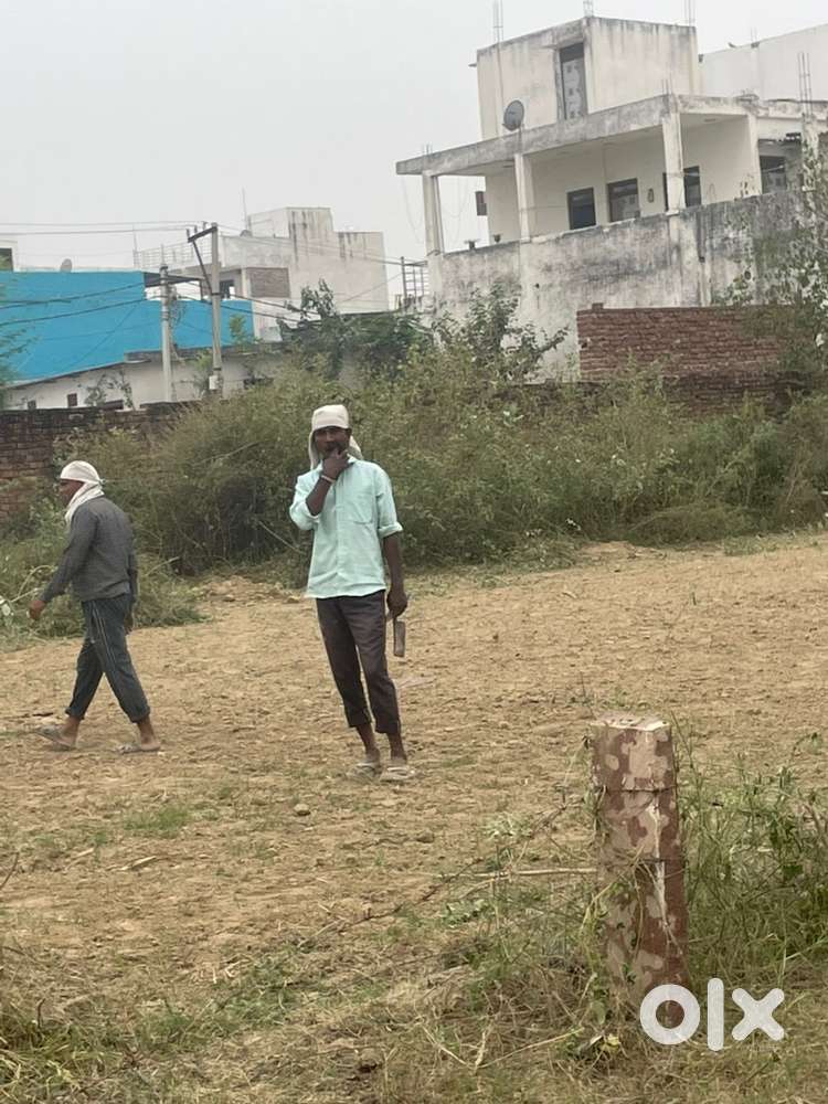 30 ft road 2 side open plot near shreeji baba school and girdhargreen