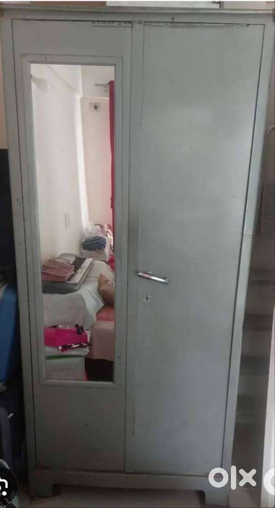 Cupboard metal