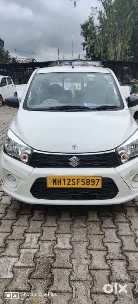 कार रेंट ने देणे आहे. 700 पर डे.. 10000 Deposit