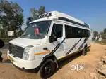 26 seater tempo traveller