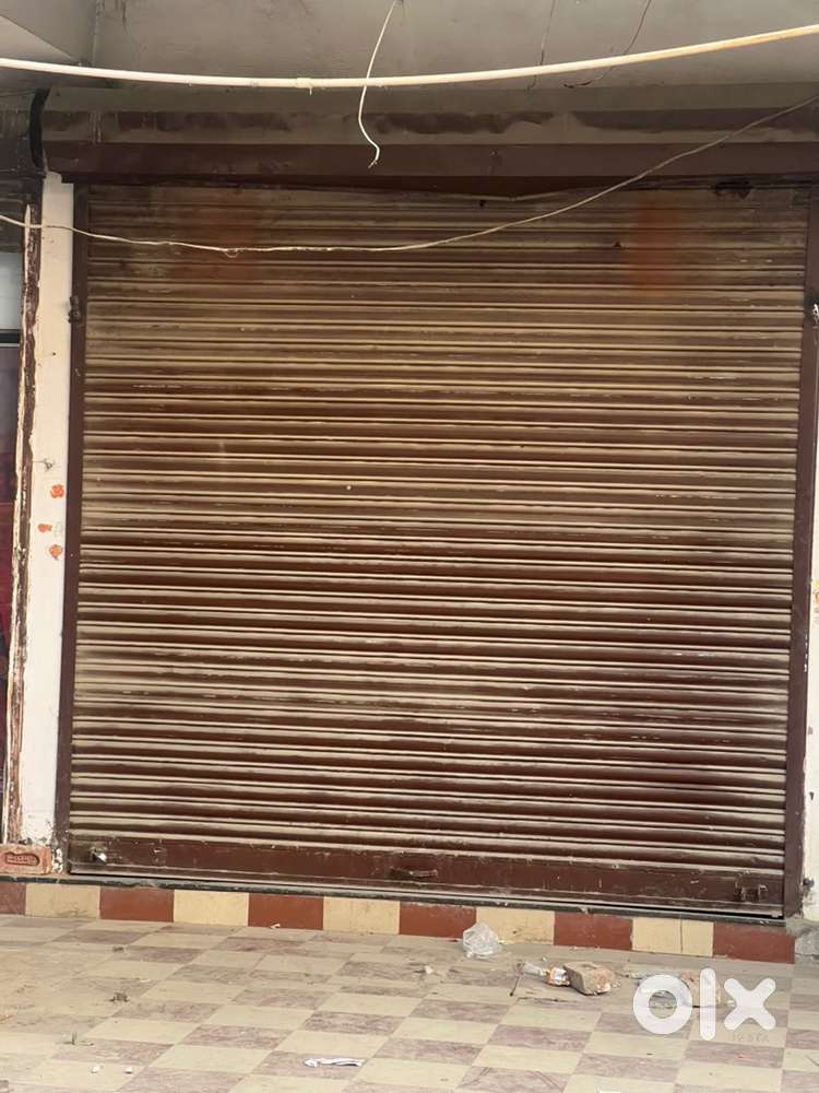 Shop For Rent Near UK07 Momos