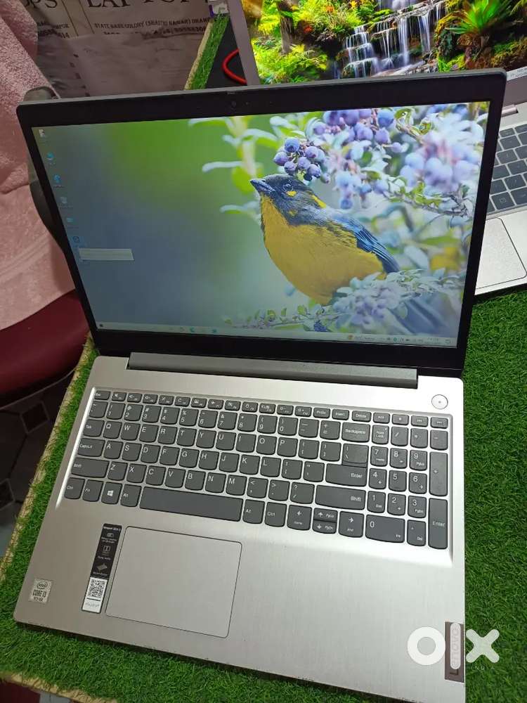 Second hand Laptop Latest Generation computer