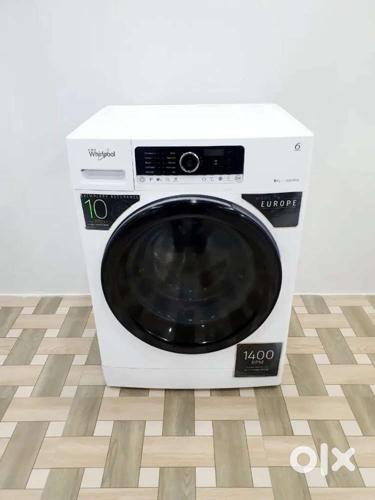 Whirlpool Front Load Washing Machine in Good Condition