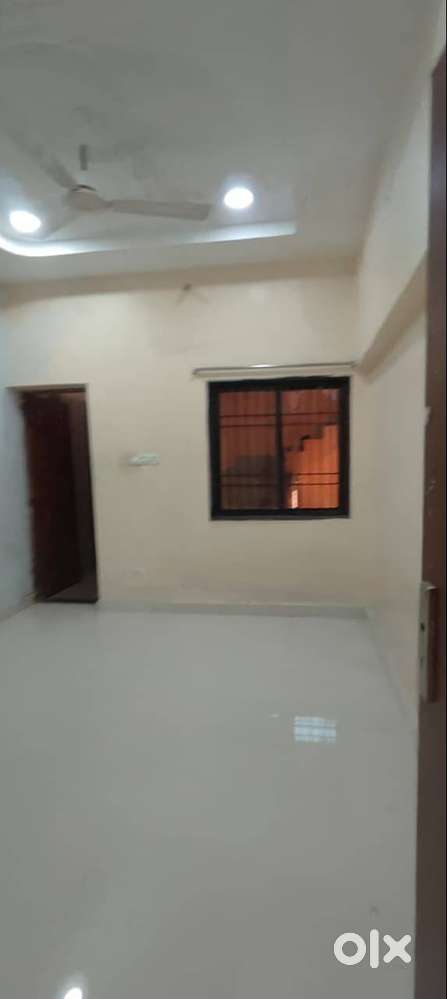 3BHK at DDU Nagar on Ground floor for bachelore