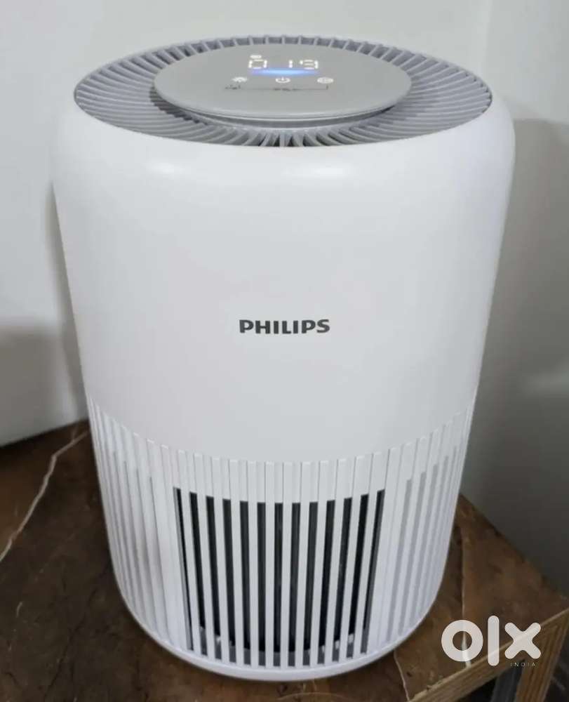 Philips air purifier, within warranty and bill with box