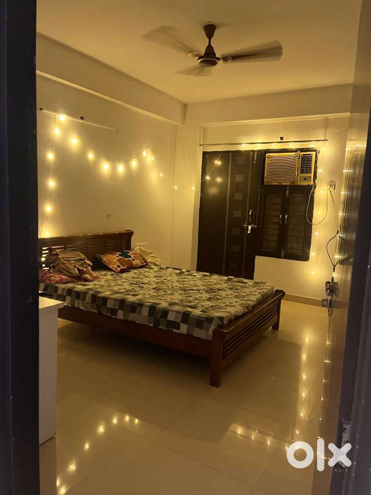 Sector 52, Gurgaon  Fully Furnished Room Available (2BHK) Looking for