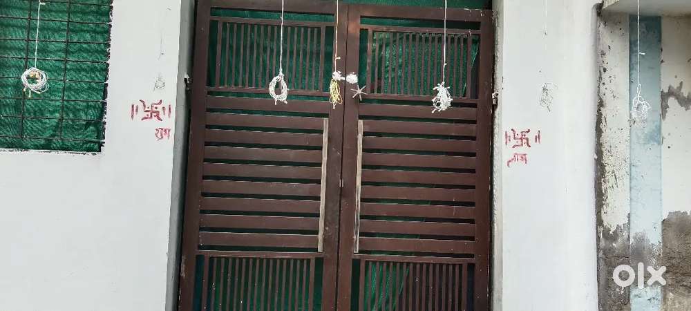 Newly constructed demand 31 lakhs , urgent for sale ,brokers invited