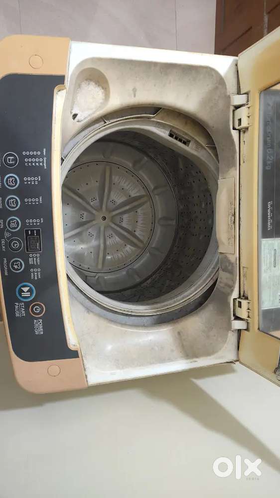 Washing Machine with Cloth Stand