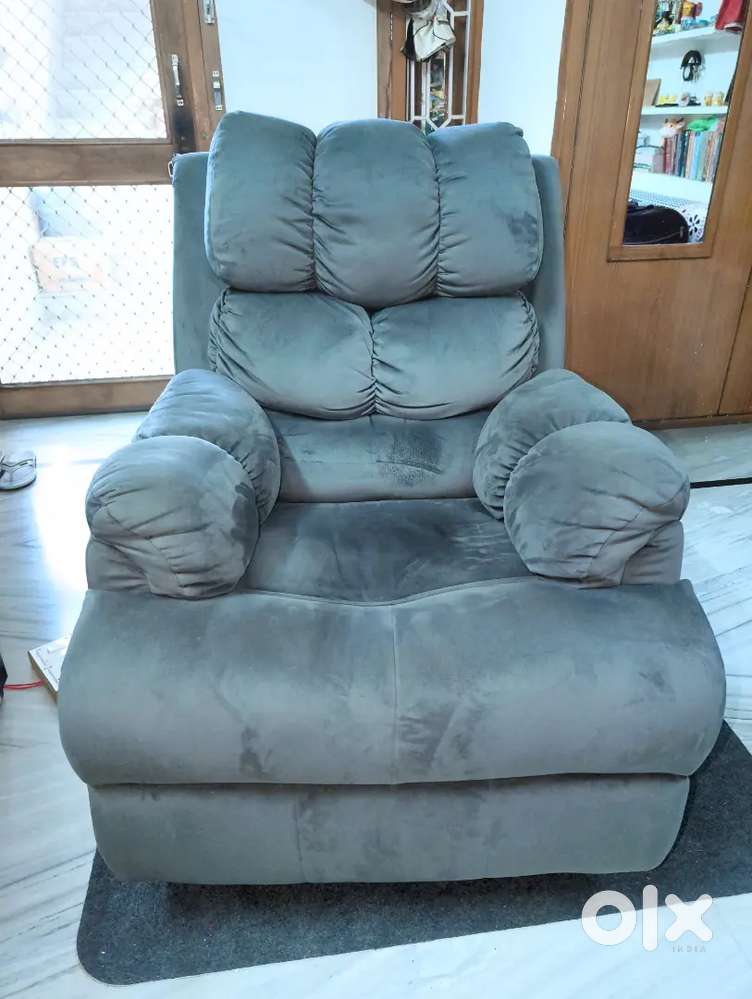Recliner sell