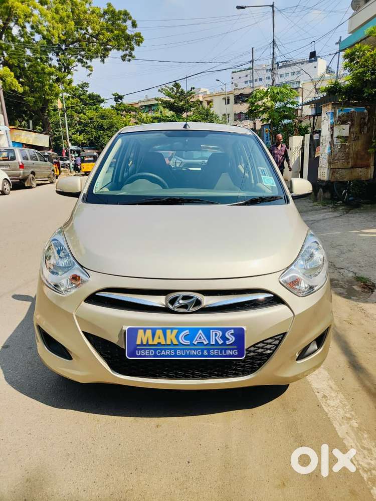 Hyundai i10 Sportz, 2013, Petrol