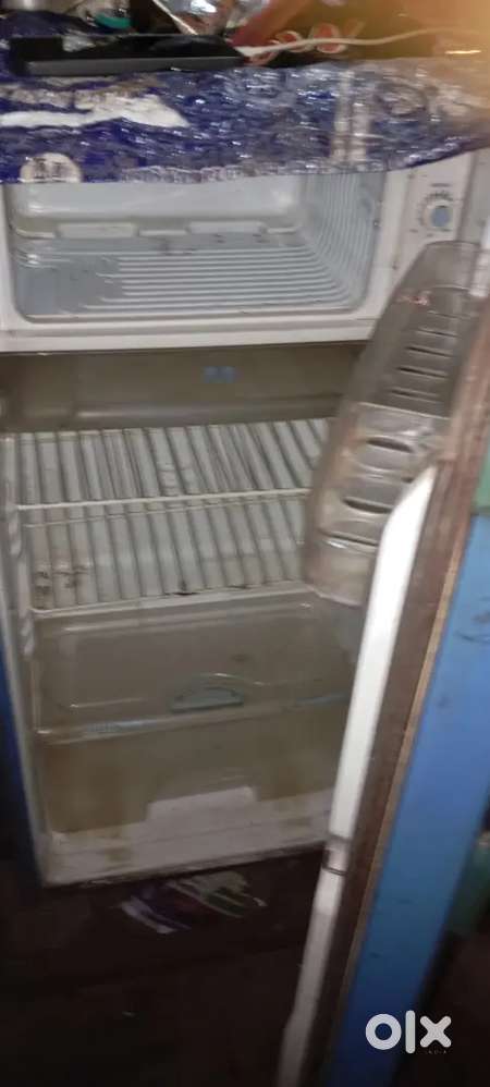 Hire ഫ്രഡ്‌ജ്