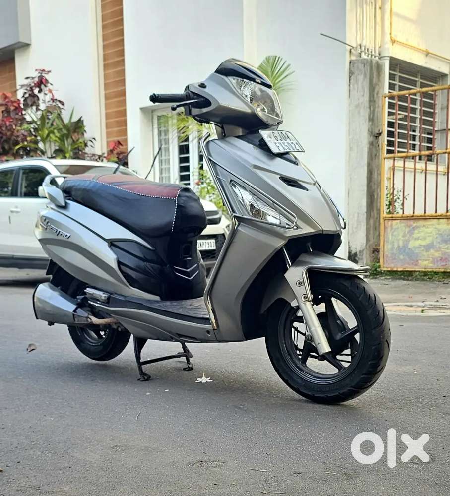 Mahadev bikes rajkot 80 feet road laxmiwadi main road opp anand bakery