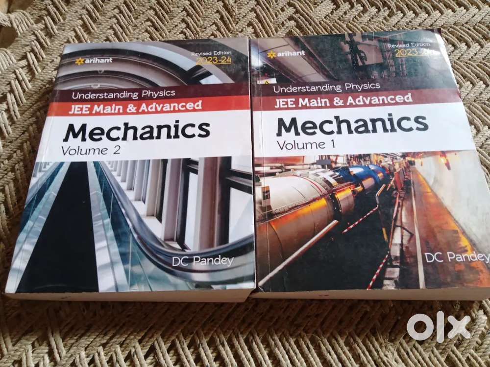 Jee main and advanced book Physics (machanics volume 1and 2)