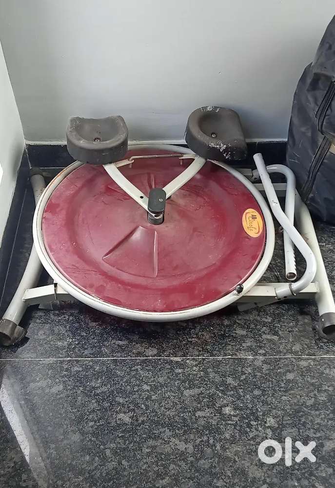 Ab Circle Pro abdominal exercise machine
