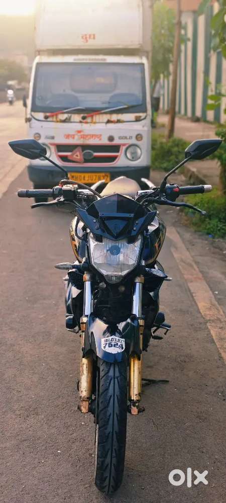 YAMAHA FZ V-2 (2015)