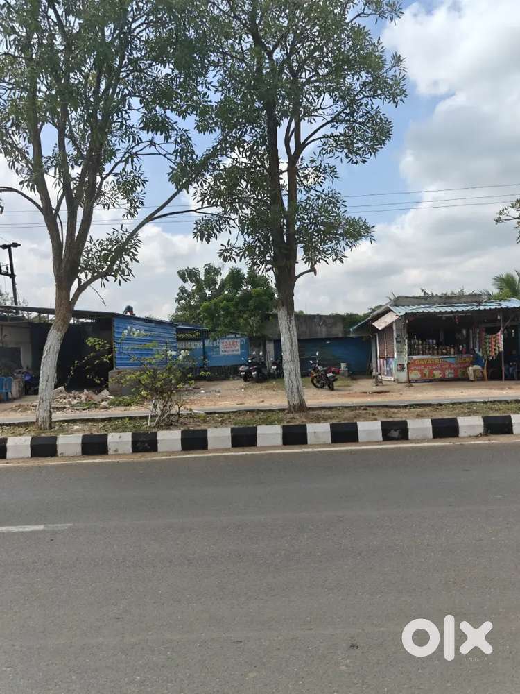 Roadside plot for rent