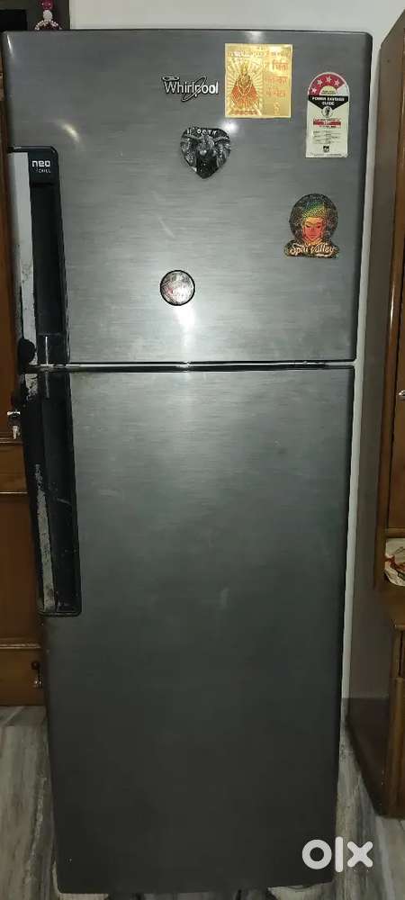 Whirlpool double door fridge