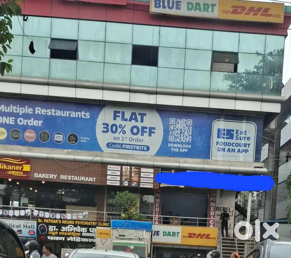 Corner shop for rent