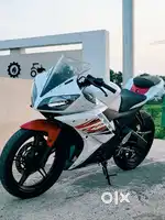 Yamaha R15 Version 2
