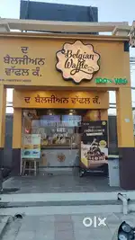 Urgent hirings for boys and girls in The Belgian waffle com Mohali and