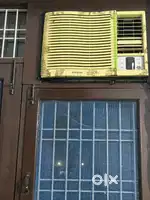Samsung Window AC with stablizer