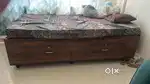 Single bed with mattress in perfect condition - as good as new