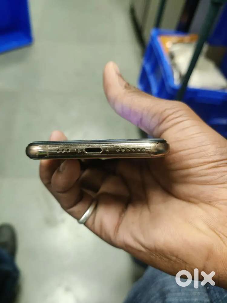 I phone xs