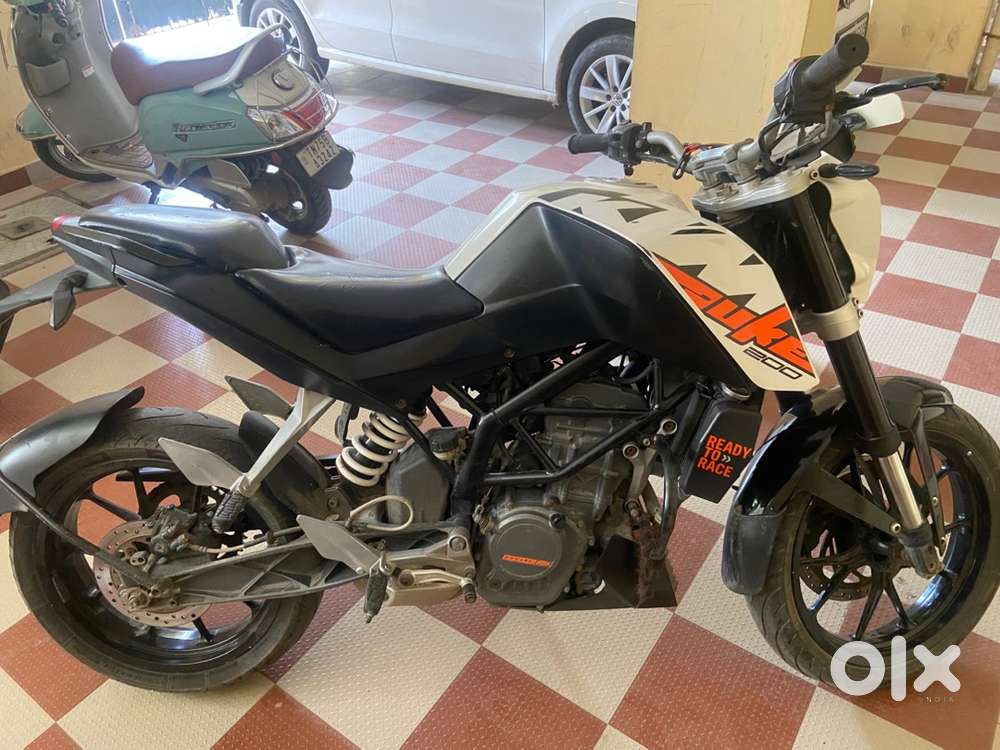 Duke 200 for sale BS3 2016 model