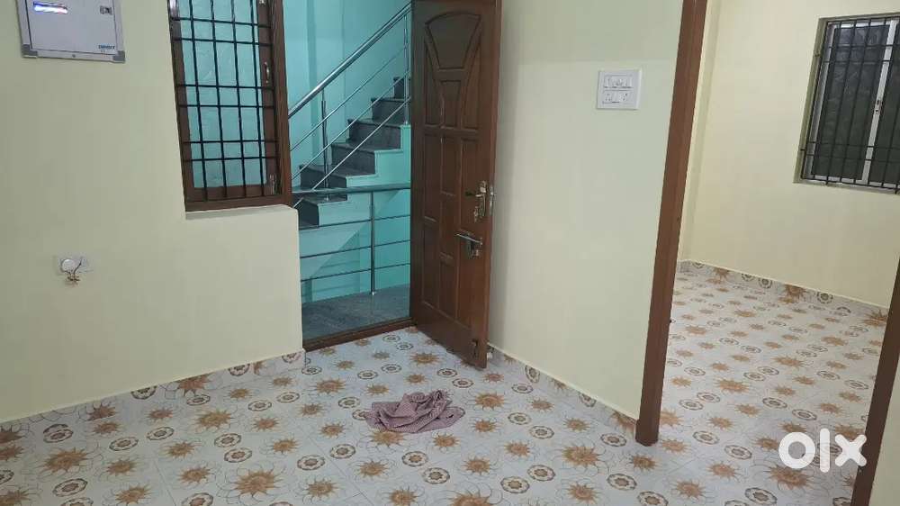 2 BHK House For Rent in Choolaimedu Near Gill Nagar Park