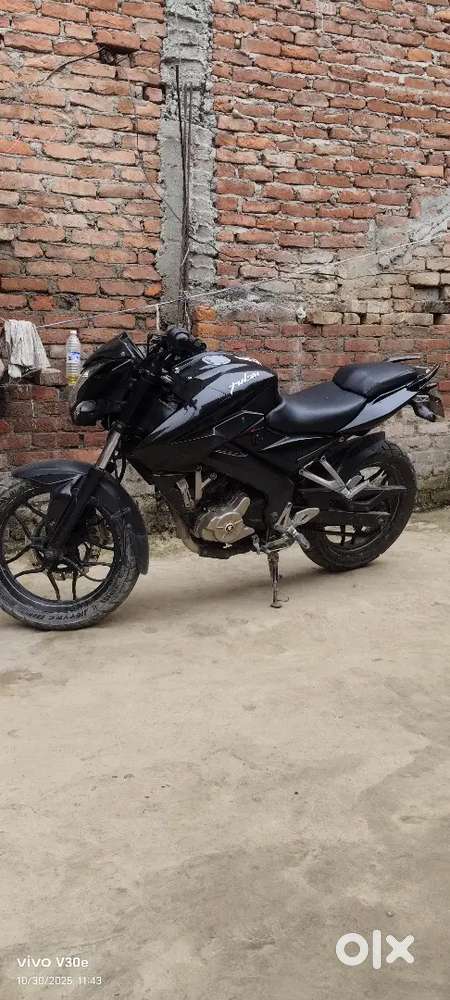 Bike me koi bhi problem nahin Hai condition ekadam brand