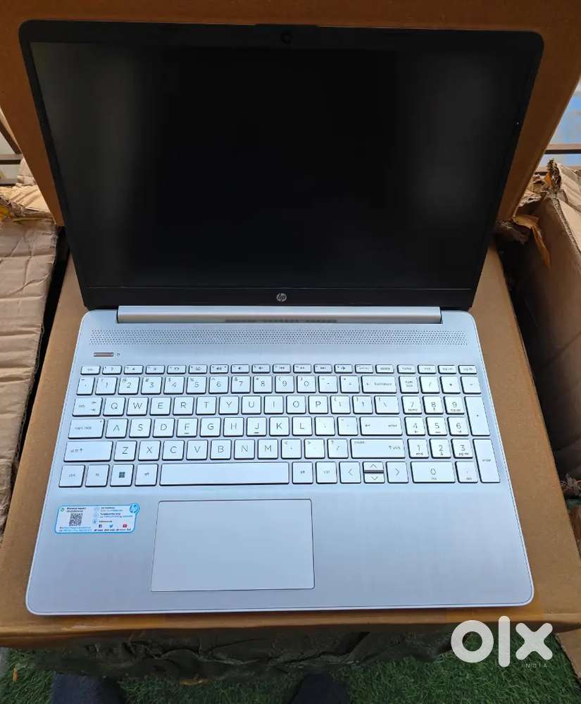 Laptop 13000/- se lekar 46500/- tak ki range k laptop available hai