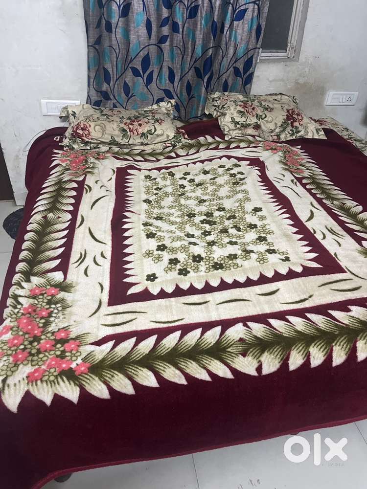 A beautiful and regnebal room