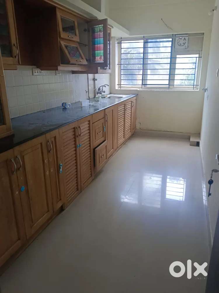 3bhk flat rent thrikkakara near seaport road bmc collage